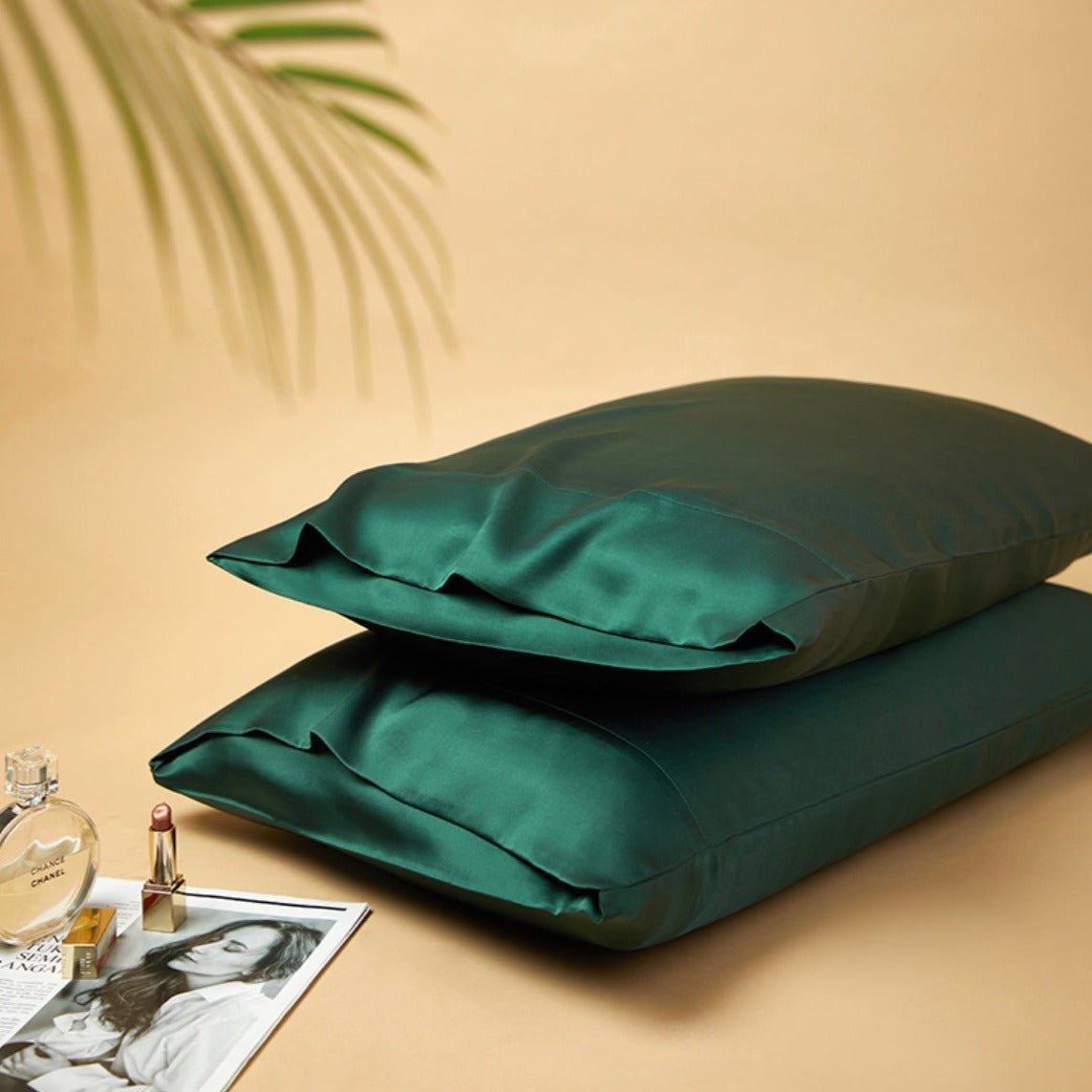 Silky Gift Box: 6A Grade 100% Organic Mulberry Silk Pillowcase Set of 2 Pcs - 30 Momme, Pure Silk on Both Sides
